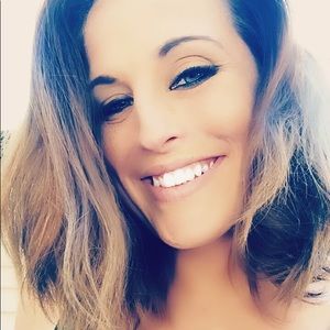 Meet your Posher, Lacey